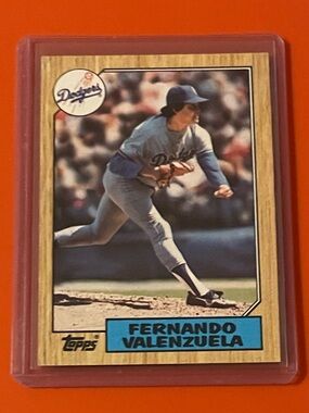 Fernando Valenzuela #410 1987 Topps Baseball Trading Card